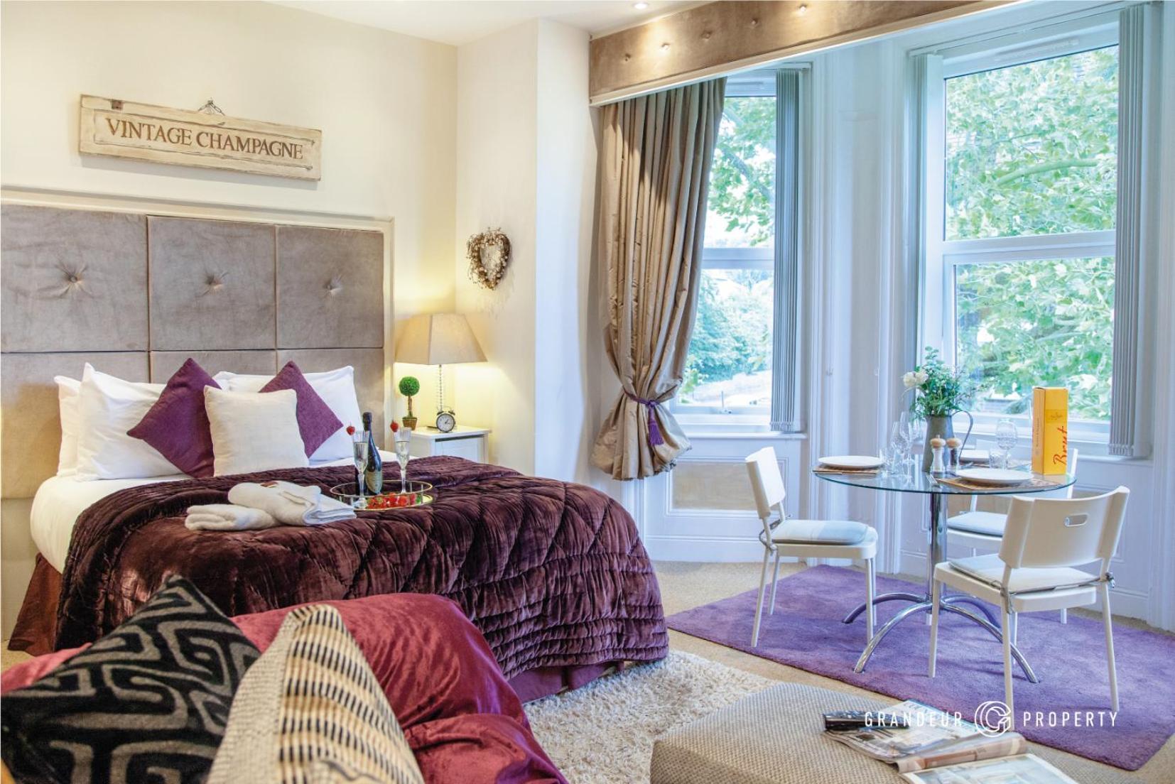 Treetop Suite By Grandeur Property Bournemouth Zewnętrze zdjęcie