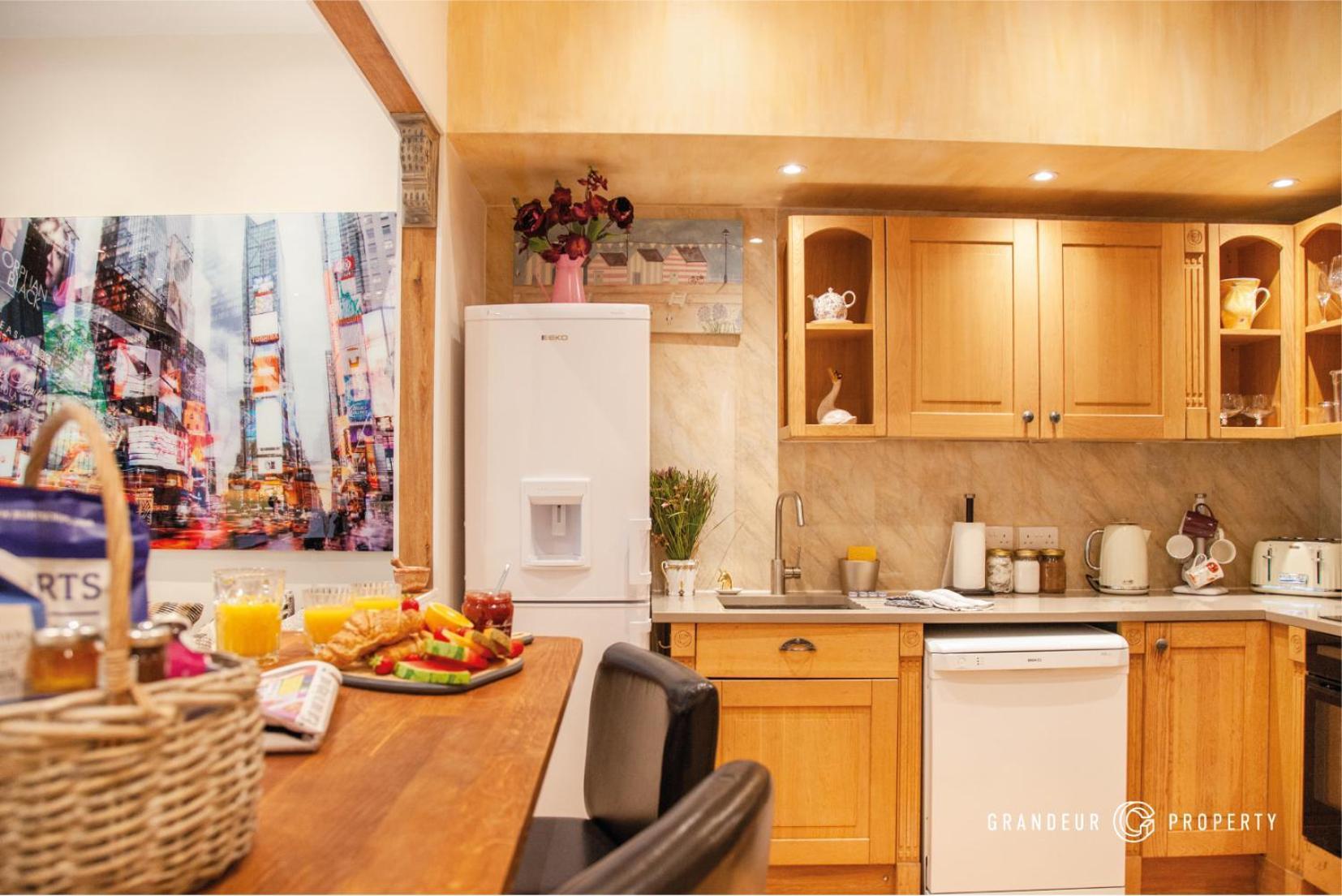 Treetop Suite By Grandeur Property Bournemouth Zewnętrze zdjęcie